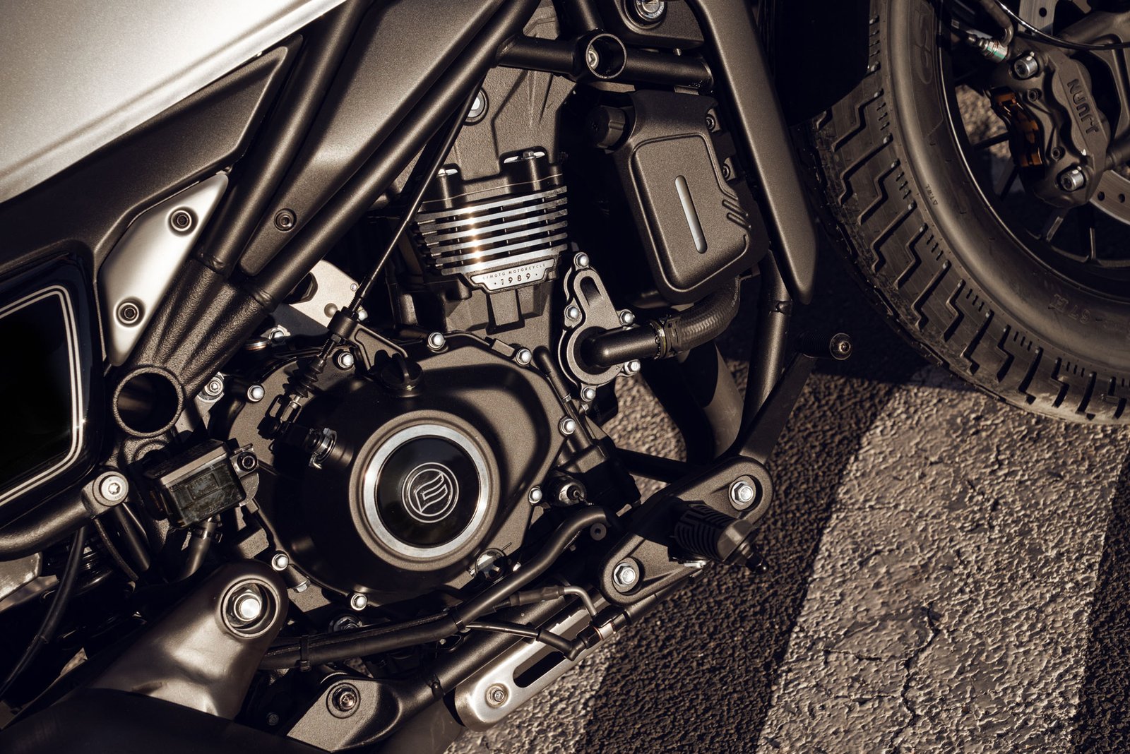 MOTOCIKLS 450CL-C - Image 2