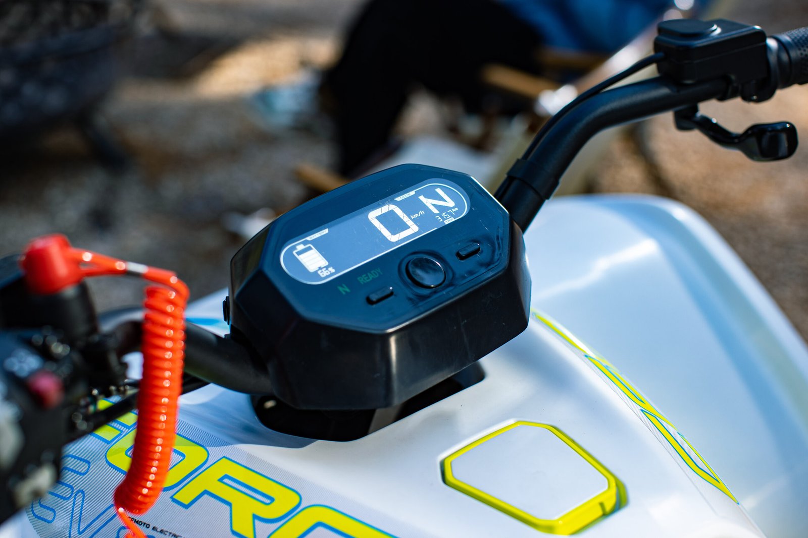 BĒRNU KVADRACIKLS CFORCE EV110 - Image 3