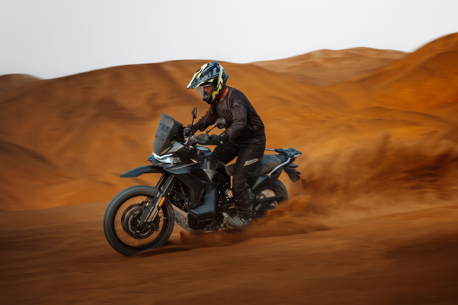 MOTOCIKLS 800 MT - X - Image 6