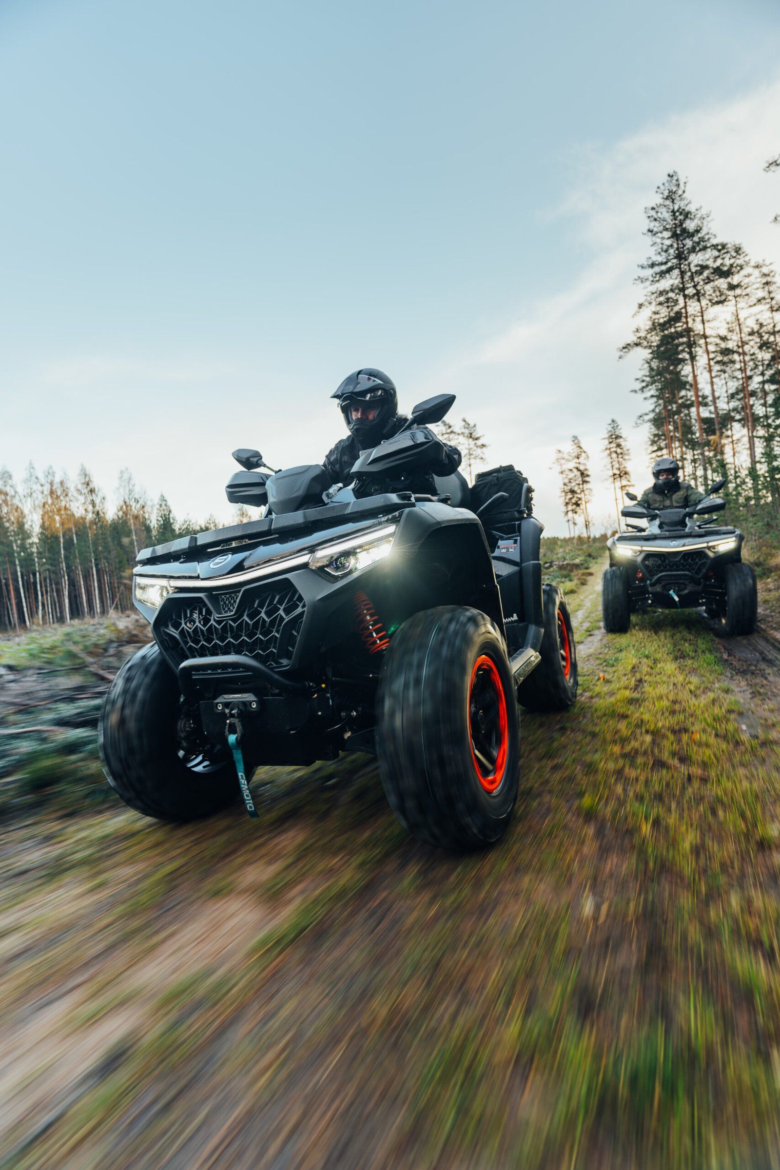 KVADRACIKLS CFORCE 850 TOURING - Image 7