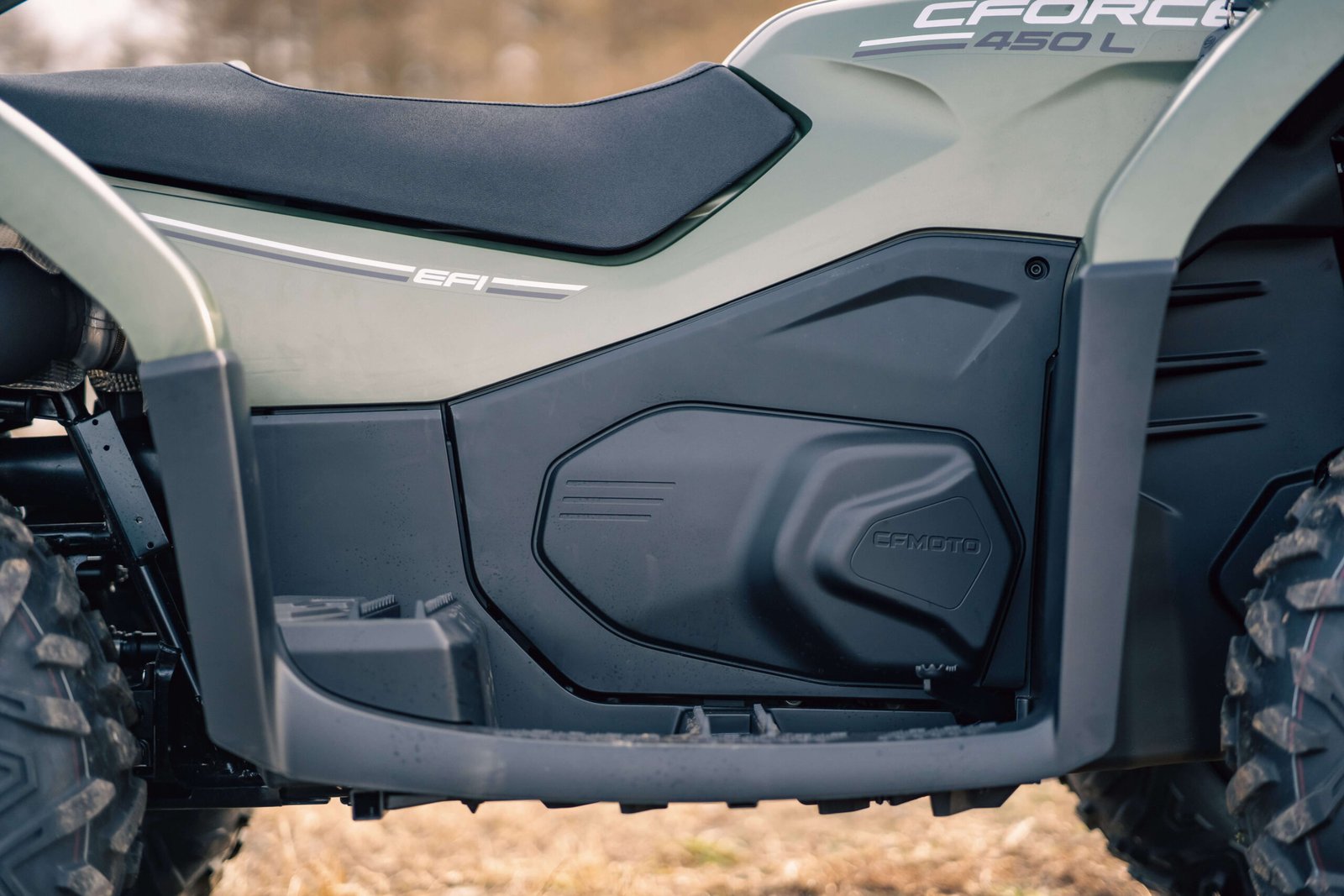 KVADRACIKLS CFORCE 450 - Image 6