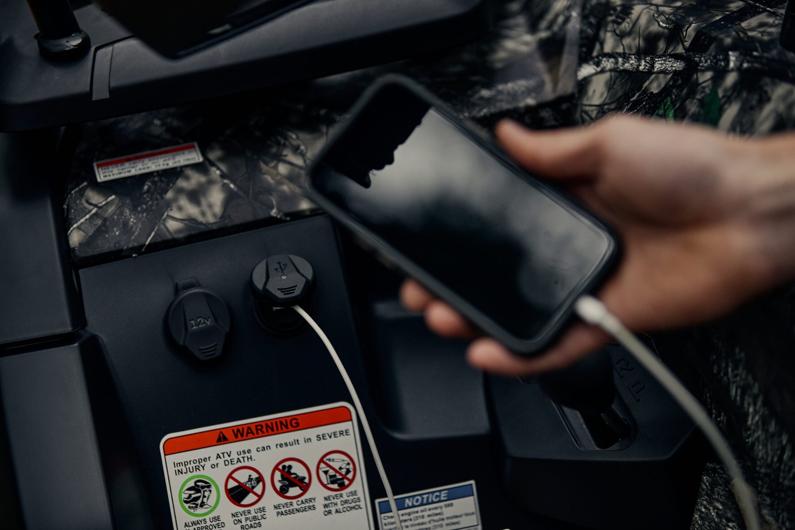 KVADRACIKLS CFORCE 450 - Image 3